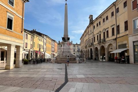 Rækkehus i Lonigo, Vicenza, Lonigo - € 250.000 | Ref: 875 - foto 1
