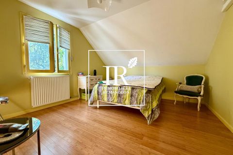 Villa en Vierzon, Cher, Vierzon - € 317.000 | Ref: 12759B-- - photo 9