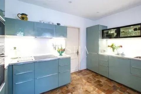 Villa - Apt, Vaucluse, Apt - € 3 998 000 | Réf : 86891418 - photo 8