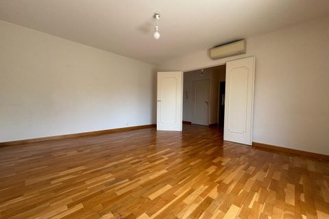 Apartament a Avignon, Vaucluse, Avignon - € 1.500/mes | Ref: 3133 - foto 2