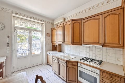 Villa i Chateaurenard, Bouches-du-Rhone, Chateaurenard - € 400.000 | Ref: 340935828138 - foto 6