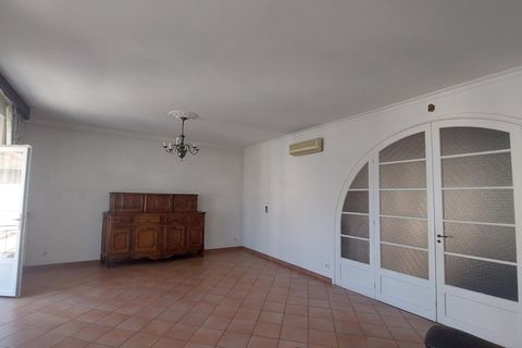 Villa i Chateaurenard, Bouches-du-Rhone, Chateaurenard - € 400.000 | Ref: 340935828138 - foto 15