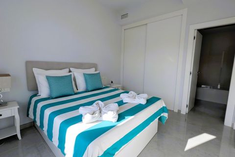 Villa i Cabo Roig, Alicante, Cabo Roig - € 499.950 | Ref: AG19MLSC3401117 - foto 30