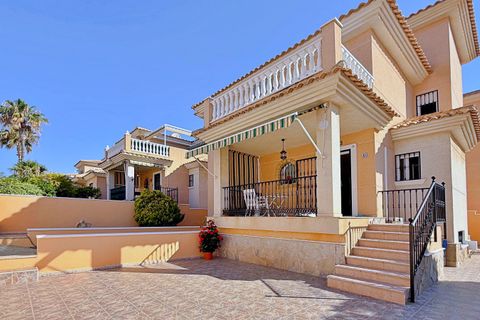 Villa i Orihuela, Alicante, Orihuela - € 379.000 | Ref: SLV5-6636S - foto 1