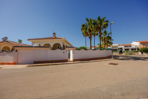 Villa i Ciudad Quesada, Alicante, Ciudad Quesada - € 590.000 | Ref: HBBCQ51554 - foto 11