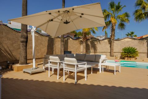 Villa i Ciudad Quesada, Alicante, Ciudad Quesada - € 590.000 | Ref: HBBCQ51554 - foto 17