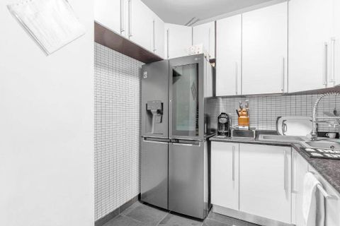 Apartament a Milan, Milan, Milan - € 650.000 | Ref: 26 AB - MILANO CITY LIFE - foto 11
