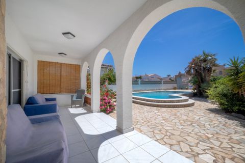 Villa i Empuriabrava, Gerona, Empuriabrava - € 849.000 | Ref: W-04ANLB - foto 13