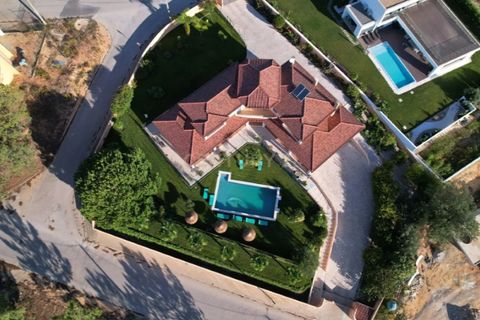 Villa i Corroios, Setubal, Corroios - € 1.420.000 | Ref: C0493-00037 - foto 3