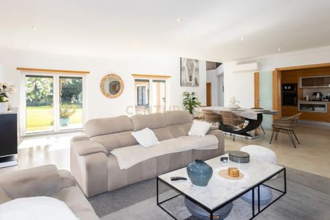 Villa i Corroios, Setubal, Corroios - € 1.420.000 | Ref: C0493-00037 - foto 35