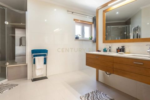 Villa i Corroios, Setubal, Corroios - € 1.420.000 | Ref: C0493-00037 - foto 48