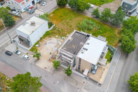 Villa i Maia, Porto, Maia - € 698.000 | Ref: C0272-02759 - foto 14