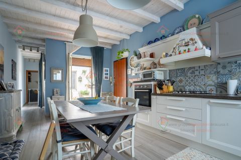 Villa i Siracusa, Siracusa, Siracusa - € 180.000 | Ref: IA10828 - foto 13