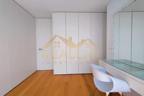 Villa i Lordelo, Braga, Lordelo - € 890.000 | Ref: RL-890-626 - foto 12