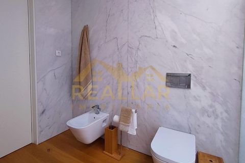 Villa i Lordelo, Braga, Lordelo - € 890.000 | Ref: RL-890-626 - foto 14