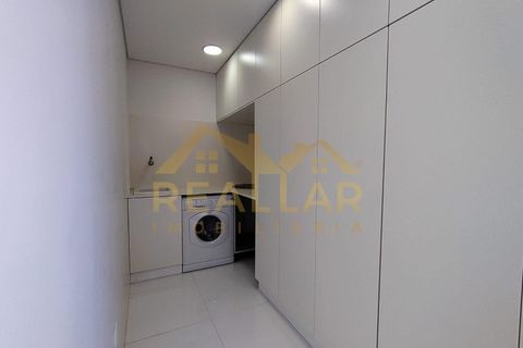Villa i Lordelo, Braga, Lordelo - € 890.000 | Ref: RL-890-626 - foto 20