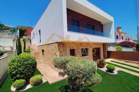 Villa i Lordelo, Braga, Lordelo - € 890.000 | Ref: RL-890-626 - foto 28