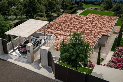 Villa a Tremezzina, Como, Tremezzina - € 14.000.000 | Ref: ILO3401.1 - foto 8
