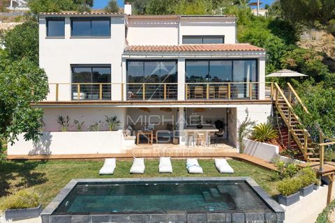 Villa i Nice, Alpes-Maritimes, Nice - € 2.290.000 | Ref: MZINC596 - foto 1