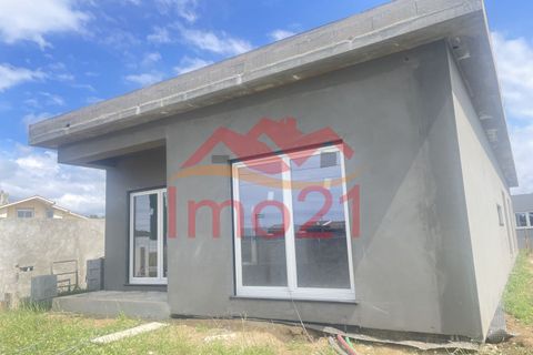 Villa i Ilhavo, Aveiro, Ilhavo - € 400.000 | Ref: 11153 - foto 1