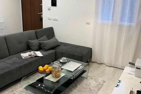 Wohnung in Como, Como, Como - € 1.100/Monat | Ref: 480 - Foto 3