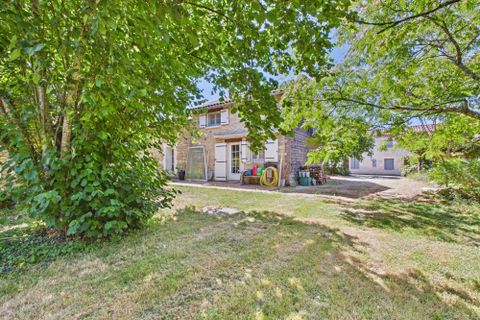 Villa a Saint-Front, Charente, Saint-Front - € 265.000 | Ref: BVI82308 - foto 5