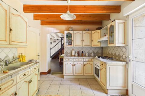 Villa a Saint-Front, Charente, Saint-Front - € 265.000 | Ref: BVI82308 - foto 6