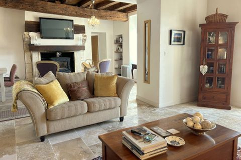 Villa a Aubeterre-sur-Dronne, Charente, Aubeterre-sur-Dronne - € 199.500 | Ref: BVI85021 - foto 4