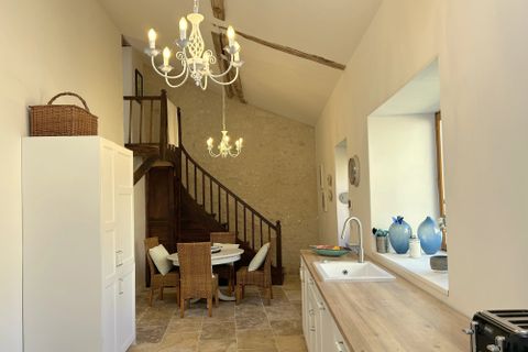 Villa a Aubeterre-sur-Dronne, Charente, Aubeterre-sur-Dronne - € 199.500 | Ref: BVI85021 - foto 12