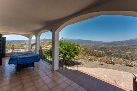 Finca i Guaro, Malaga, Guaro - € 449.000 | Ref: R5434081 - foto 35