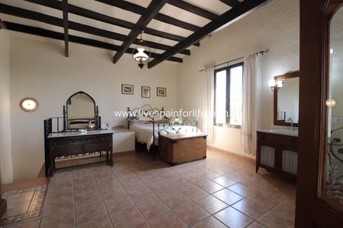 Landejendom i Albatera, Alicante, Albatera - € 320.000 | Ref: VRE-14882 - foto 15
