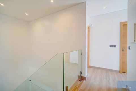 Villa em Alcabideche, Lisbon, Alcabideche - € 1.550.000 | Ref: MORSGBN017 - foto 12