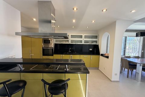 Villa i Torrevieja, Alicante, Torrevieja - € 599.000 | Ref: MLSC5519052 - foto 3
