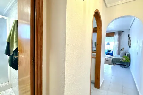 Leilighet i Torrevieja, Alicante, Torrevieja - € 84 900 | Ref: MLSC3125631 - foto 3