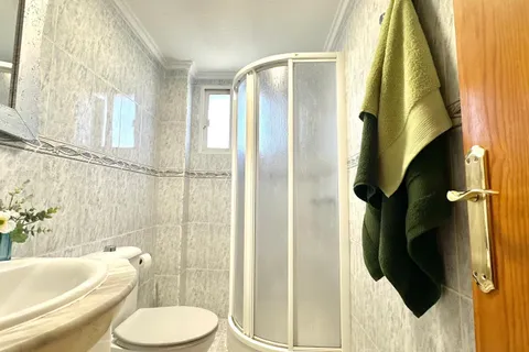 Leilighet i Torrevieja, Alicante, Torrevieja - € 84 900 | Ref: MLSC3125631 - foto 5