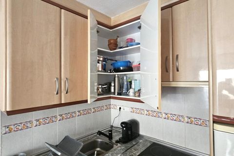 Lejlighed i Torrevieja, Alicante, Torrevieja - € 135.000 | Ref: MLSC7158600 - foto 10