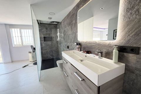 Villa i Coin, Malaga, Coin - € 475.000 | Ref: V5433646 - foto 8