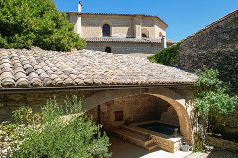 Villa i Uzes, Gard, Uzes - € 950.000 | Ref: HH-16228332 - foto 3