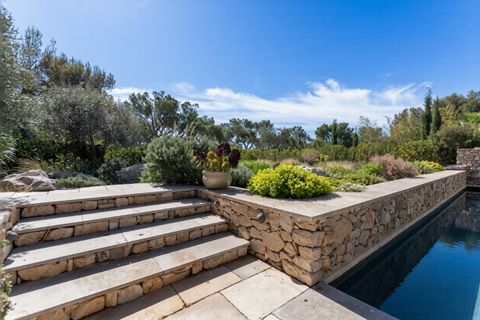 Villa a Cassis, Bouches-du-Rhone, Cassis - € 4.950.000 | Ref: HH-16228086 - foto 15