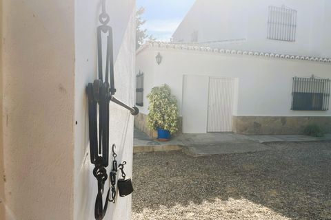Villa en Alora, Malaga, Alora - € 629.000 | Ref: EXP15009/8930 - photo 13