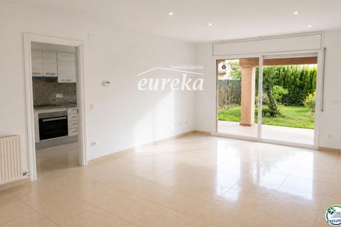 Villa i Empuriabrava, Gerona, Empuriabrava - € 295.000 | Ref: 2659 - foto 3