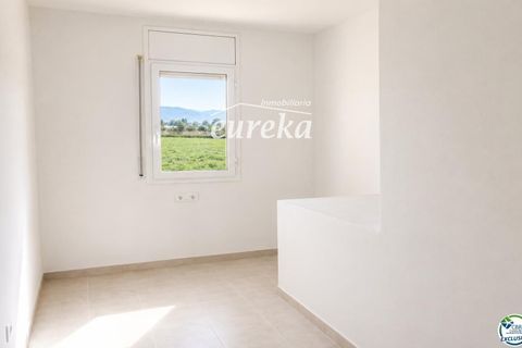 Villa i Empuriabrava, Gerona, Empuriabrava - € 295.000 | Ref: 2659 - foto 13