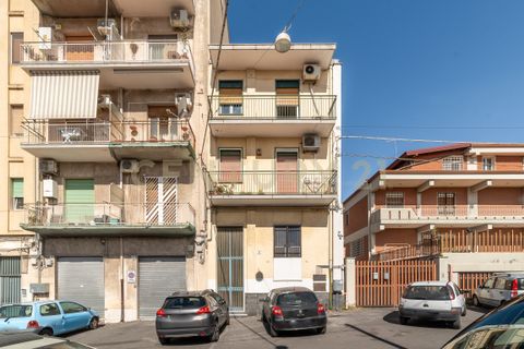 Wohnung in Catania, Catania, Catania - € 123.000 | Ref: 01-039 - Foto 2