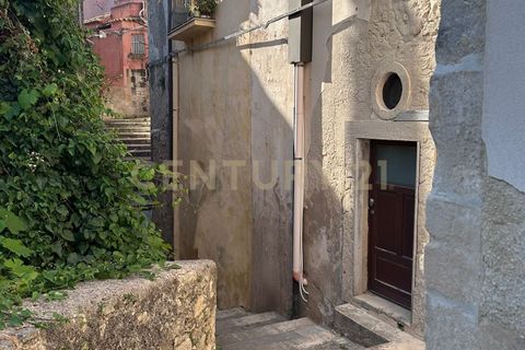 Villa em Ragusa, Ragusa, Ragusa - € 34.000 | Ref: 024-025-004 - foto 9