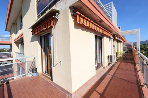 Lejlighed i Frejus, Var, Frejus - € 280.000 | Ref: 87117820 - foto 2