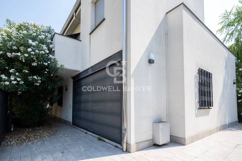 Villa a Padua, Padua, Padua - € 570.000 | Ref: CBI138-1942-246 - foto 28