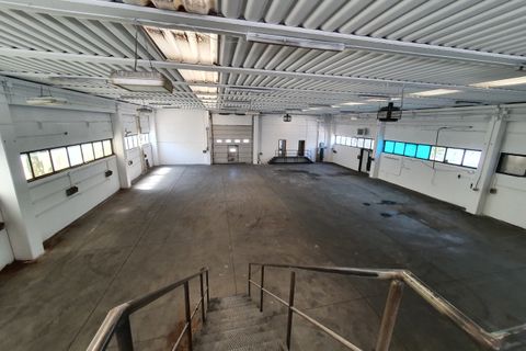 L'establiment comercial a Santarcangelo Di Romagna, Rimini, Santarcangelo Di Romagna - € 3.200/mes | Ref: AC512 - foto 7