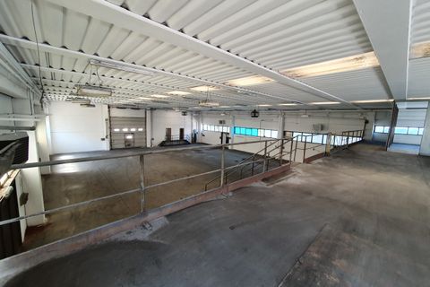 L'establiment comercial a Santarcangelo Di Romagna, Rimini, Santarcangelo Di Romagna - € 3.200/mes | Ref: AC512 - foto 8