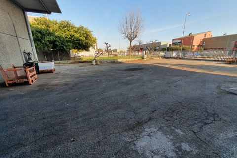 L'establiment comercial a Santarcangelo Di Romagna, Rimini, Santarcangelo Di Romagna - € 3.200/mes | Ref: AC512 - foto 10