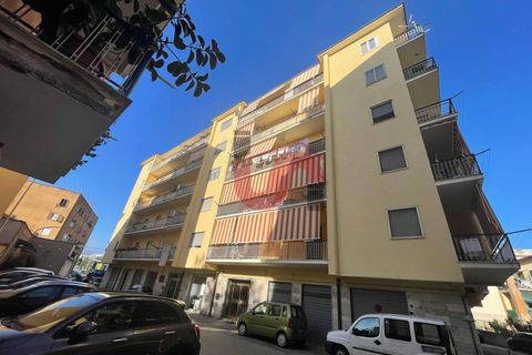 Apartament a Benevento, Benevento, Benevento - € 650/mes | Ref: AA39751 - foto 2